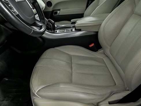 Used 2014 Land Rover Range Rover Sport HSE AWD/4WD image 18