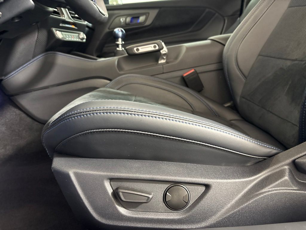 Used 2026 Ford Mustang Dark Horse RWD image 26