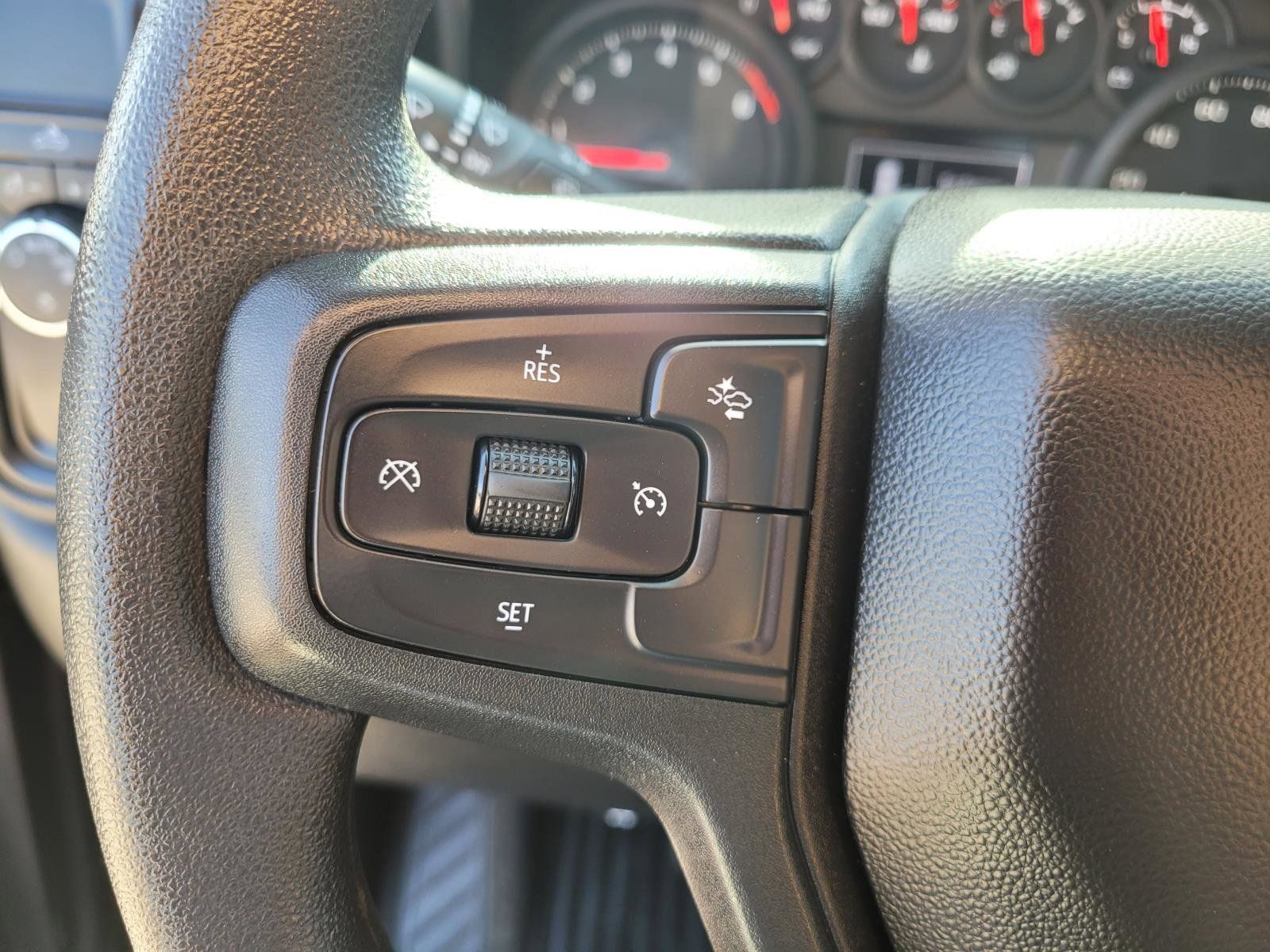 Used 2025 Chevrolet Silverado 2500 Custom w/ Custom Convenience Package RWD image 27