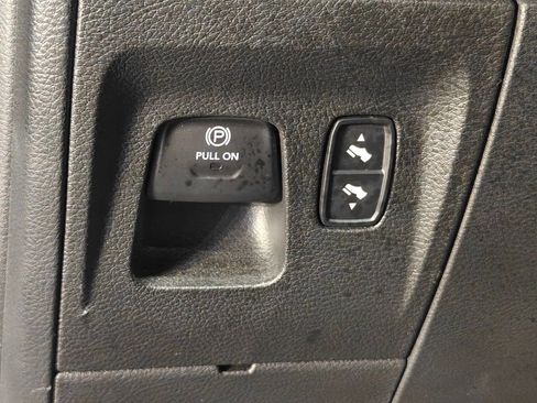 Used 2023 RAM 1500 Big Horn AWD/4WD image 13