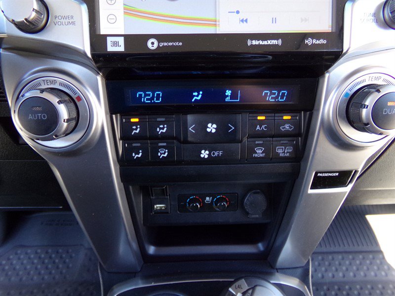 Used 2021 Toyota 4Runner Limited AWD/4WD image 31