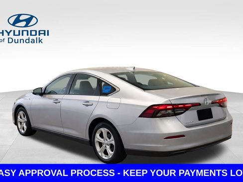Used 2023 Honda Accord LX image 2