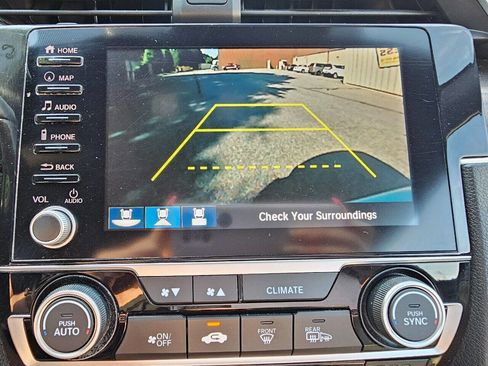 Used 2019 Honda Civic Touring image 23