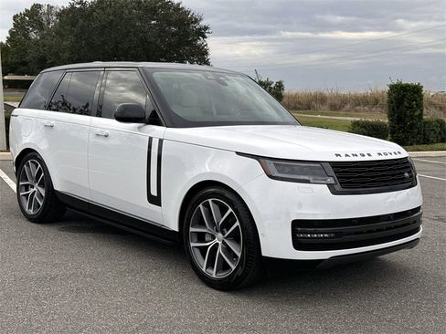 New 2025 Land Rover Range Rover SE image 7