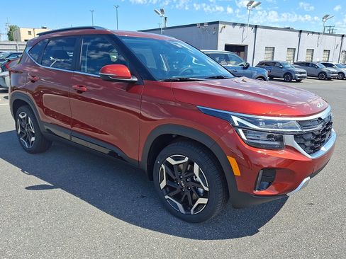 New 2026 Kia Seltos SX AWD/4WD image 5