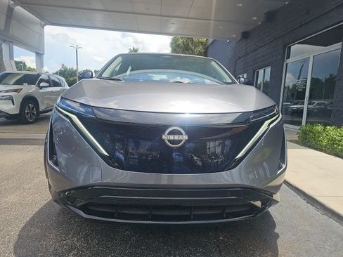 Used 2024 Nissan Ariya AWD image 2