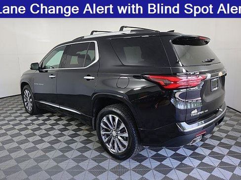 Used 2022 Chevrolet Traverse Premier image 7