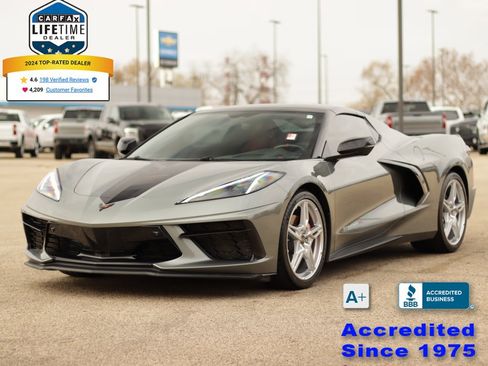 Used 2022 Chevrolet Corvette Stingray Preferred Conv image 3
