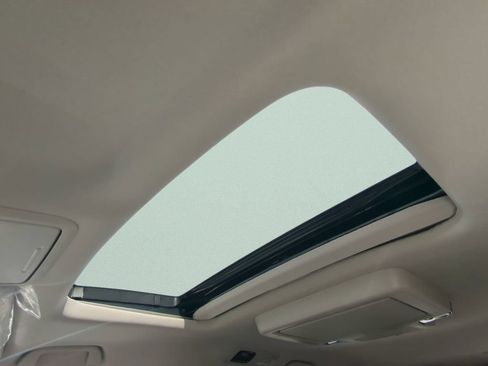 New 2026 Honda Odyssey Touring image 15