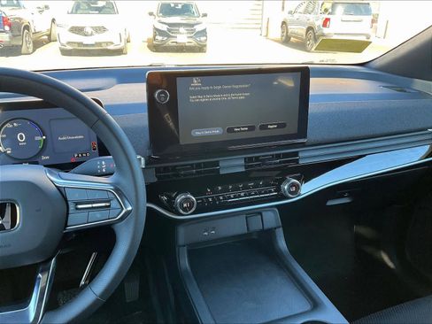 New 2026 Honda Prologue EX image 13