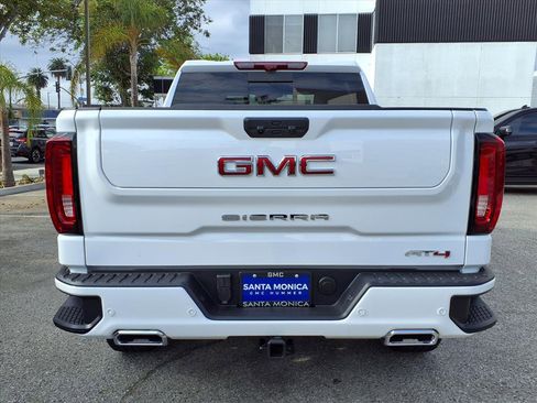 New 2026 GMC Sierra 1500 AT4 w/ AT4 Premium Package image 9