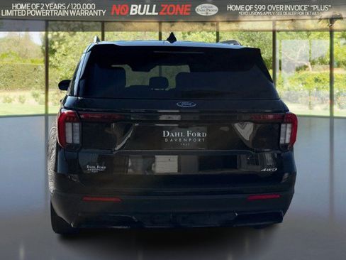 Certified 2025 Ford Explorer ST-Line w/ ST-Line Street Pack AWD/4WD image 4