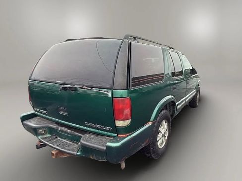 Used 2000 Chevrolet Blazer LT w/ LT Preferred Equipment Group AWD/4WD image 5