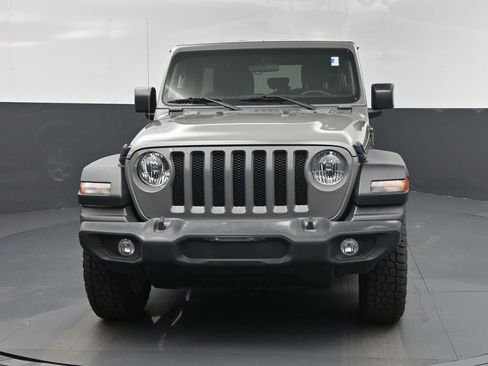 Used 2023 Jeep Wrangler Sport S image 6