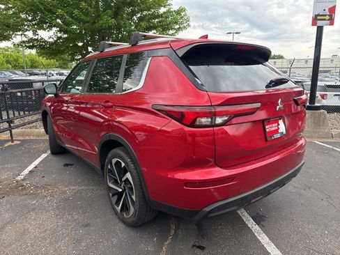 Used 2022 Mitsubishi Outlander ES AWD/4WD image 3