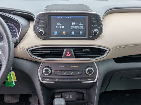 Used 2020 Hyundai Santa Fe SE FWD image 19