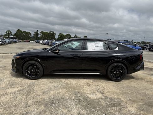 New 2025 Kia K4 GT-Line Turbo image 7