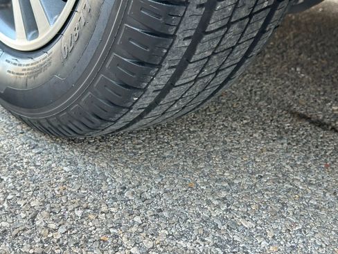 Used 2011 Honda Odyssey EX-L image 38