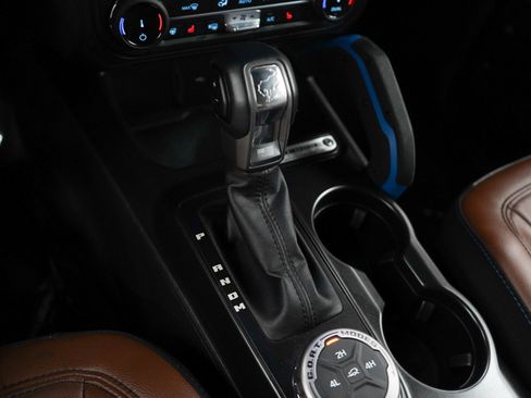 Used 2022 Ford Bronco Outer Banks AWD/4WD image 21