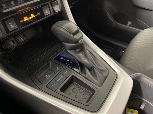 Used 2023 Toyota RAV4 XLE w/ Convenience Package FWD image 24