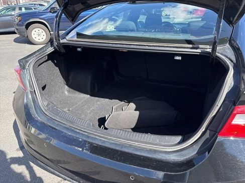 Used 2024 Chevrolet Malibu LT image 27