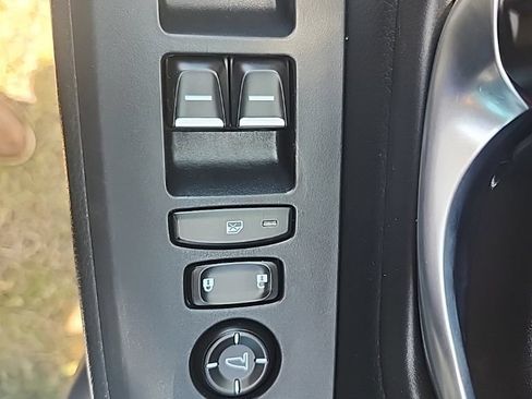 Used 2023 Honda Pilot EX-L image 19