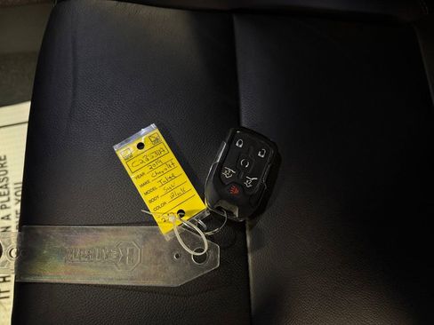 Used 2019 Chevrolet Tahoe LT image 32