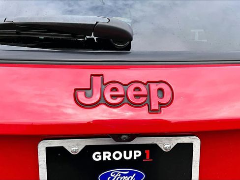 Used 2023 Jeep Compass Limited image 60