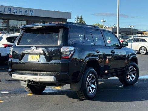 Used 2024 Toyota 4Runner TRD Off-Road image 45