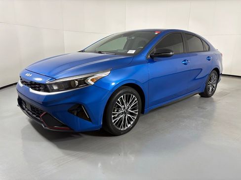 Used 2023 Kia Forte GT-Line w/ GT-Line Premium Package image 4