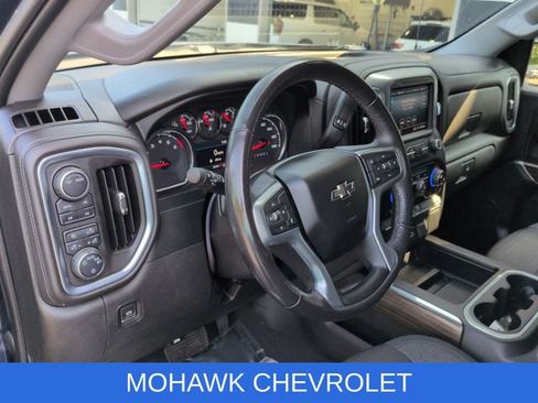 Certified 2022 Chevrolet Silverado 1500 LT Trail Boss w/ Bed Protection Package AWD/4WD image 10