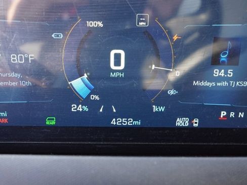 Used 2024 Chevrolet Brightdrop 600 w/ Battery Pack, Max Range AWD/4WD image 6
