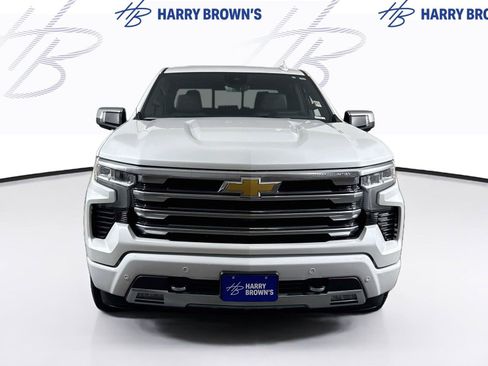 Used 2024 Chevrolet Silverado 1500 High Country w/ High Country Premium Package AWD/4WD image 28
