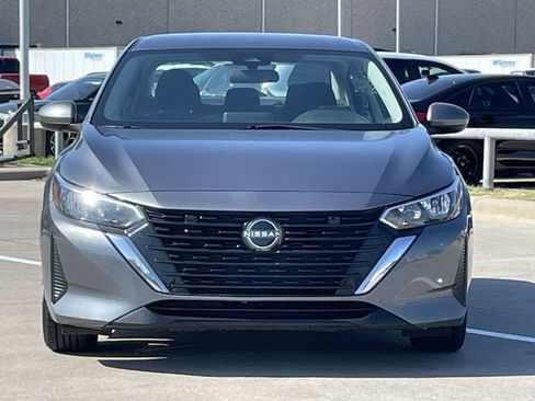 Used 2024 Nissan Sentra SV FWD image 7