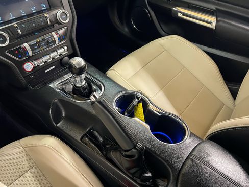 Used 2016 Ford Mustang GT Premium image 18