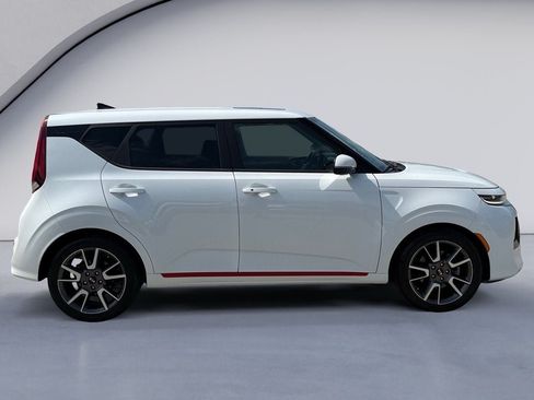 Used 2020 Kia Soul GT-Line Turbo FWD image 6