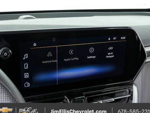 Used 2025 Chevrolet TrailBlazer LT image 13