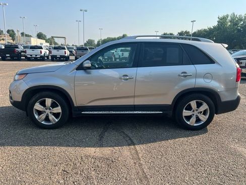 Used 2013 Kia Sorento EX w/ EX V6 Premium Pkg AWD/4WD image 5