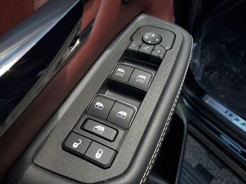 Certified 2025 RAM 1500 Limited AWD/4WD image 27