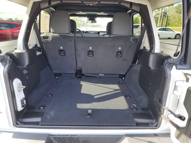 Used 2024 Jeep Wrangler Unlimited Sport AWD/4WD image 14