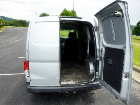 Used 2016 Nissan NV200 S image 23