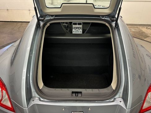 Used 2005 Chrysler Crossfire Limited image 17