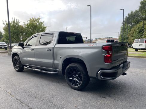 Used 2025 Chevrolet Silverado 1500 Custom w/ Turbomax Blackout Package AWD/4WD image 7