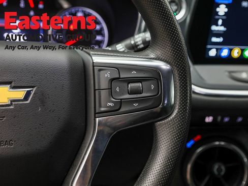 Used 2023 Chevrolet Blazer LT image 16