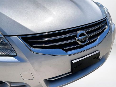 Used 2010 Nissan Altima 2.5 SL w/ SL Pkg FWD image 27