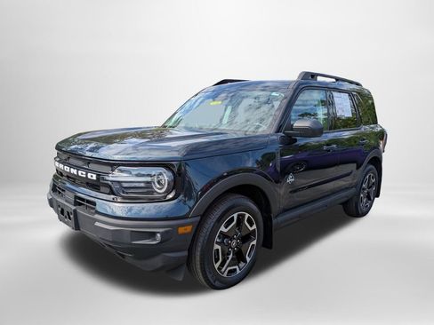 Used 2023 Ford Bronco Sport Outer Banks w/ Tech Package image 7