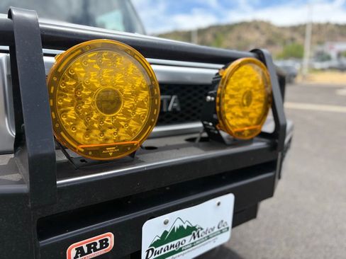 Used 2007 Toyota FJ Cruiser 4WD image 14