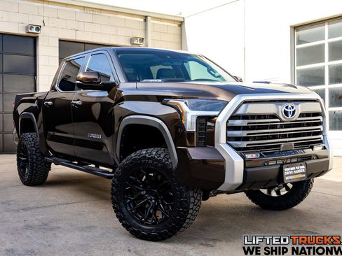 Used 2024 Toyota Tundra Limited w/ Power Package image 1