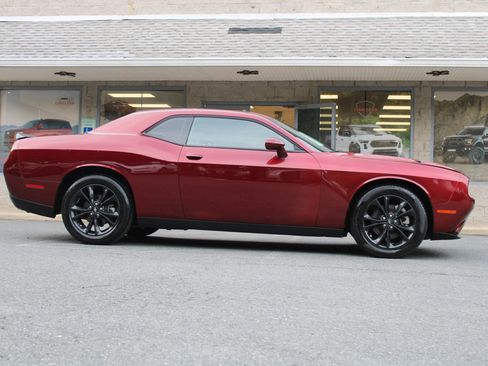 Used 2022 Dodge Challenger SXT w/ Blacktop Package image 23