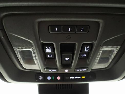 Used 2023 GMC Sierra 1500 SLT w/ SLT Premium Package image 18